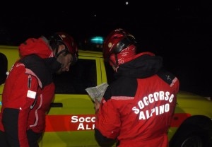 Intervento in notturna del Soccorso Alpino (Photo courtesy of Cnsas Lombardia)