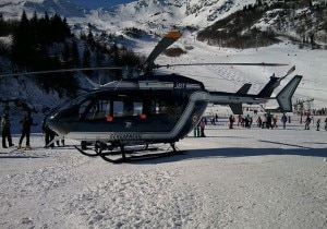 Elicottero del Peloton de gendarmerie de haute montagne (Photo courtesy of Wikimedia Commons)