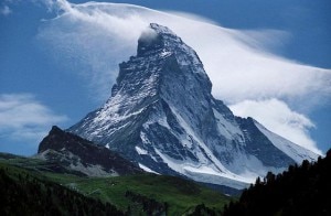 La cima del Cervino vista da Zermatt (Photo courtesy of Wikimedia Commons)