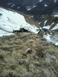 I rottami del velivolo (Photo courtesy of Soccorso Alpino Emilia Romagna - Saer)