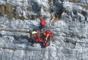 Operazioni di soccorso in parete (Photo courtesy of Cnsas)