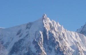 Versante nord dell'Aiguille du Midi (Photo courtesy of FOLP/Wikimedia Commons)