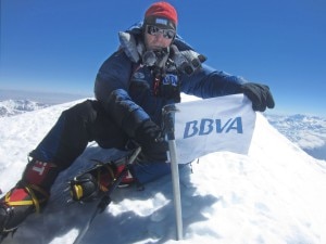 Carlos Soria in cima al Kangchenjunga (Photo Bbva)