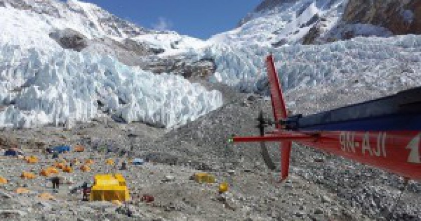 Elisoccorso-in-HimalayaPhoto-Maurizio-Folini-300x168.jpg