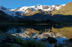 Un-aperitivo-EXPO-glaciale-300x194.jpg