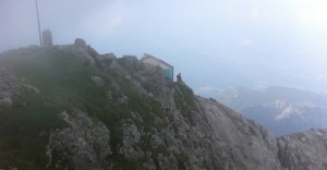 Il rifugio Brioschi in cima al Grignone