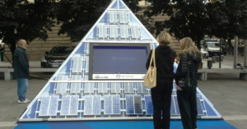 La-Piramide-a-Lecco-300x225.jpg