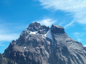 La vetta del Monviso (Photo Luca Bergamasco courtesy of Wikimedia Commons)