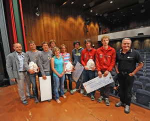 Alpinisti premiati, Silke Unterkircher, Filippo Ghezzer di Karrell e Giorgio Gajer di Fiera Bolzano, sponsor storici del premio 