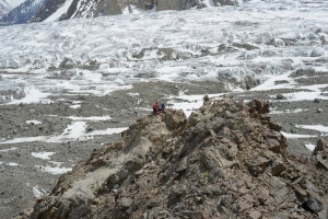 Misurazioni  Gps al K2 (Photo Daniele Nardi)