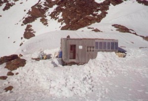 Rifugio Durier -foto d'archivio- (Photo courtesy of Refuges.info/Wikimedia Commons)