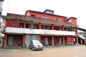 sukraraj-tropical-and-infectious-disease-hospital-300x199.png