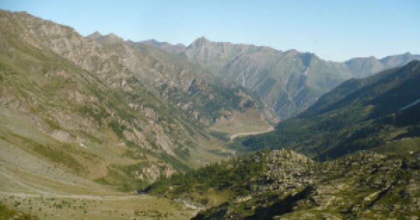 800px-Conca_del_Pra-300x225.jpg