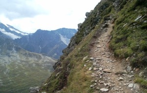 Un tratto dell'alta via Vetta d'Italia o alta via Lausitzer (Photo R.Enders courtesy of Wikimedia Commons)