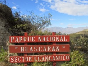 Ingresso del Parco nazionale dello Huascaran (photo www.thehuaraztelegraph.com)