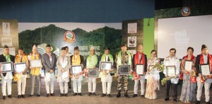 Awardees pose for photo. Image courtesy to: WWF