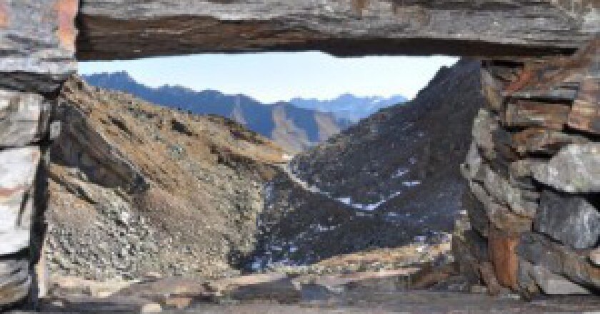 Percorso-Adamello-ultra-trail-photo-courtesy-adamelloultratrail.it_-300x199.jpg