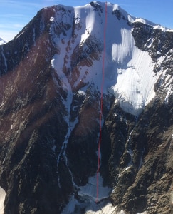 Weissmies, in rosso la linea della caduta mortale del parapendista italiano  (Photo courtesy of Polizia Cantonale Vallesana)