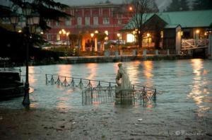 L'esondazione del Lago Maggiore, sponda veresina (Photo Franco Aresi courtesy of Ansa)