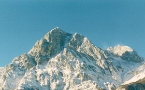 Gran Sasso (Photo Stefano Rosone courtesy of Wikimedia Commons)