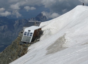 Il vecchio rifugio Goûter  (Photo courtesy of Wikimedia Commons)