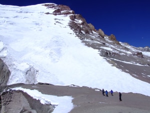 Aconcagua-il-ghiacciaio-dei-polacchi-Photo-Magnus-Manske-wikipedia-commons-300x225.jpg
