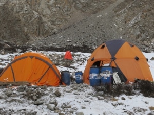 Campo-base-Nanga-Parbat-photo-www.danielenardi.org_-300x225.jpg