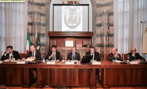 Maroni-300x182.png