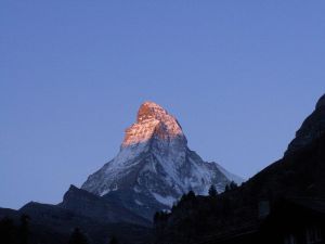 797px-Cervin_sunrise-300x225.jpg