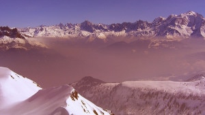 Photo of Monte Bianco: allarme smog sul versante francese. La valle di Chamonix è la più inquinata di Francia