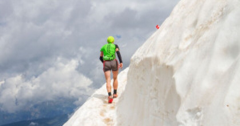 Skyrace_Maratona_del_Cielo_GM_14-6726-300x196.jpg
