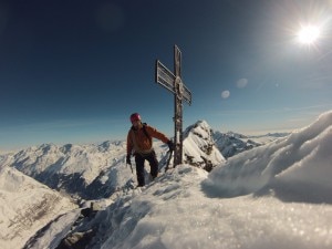 Tom Ballard in cima al Cervino (photo courtesy of Tom Ballard - facebook)