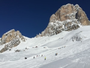Valanga-Averau-foto-soccorso-alpino-veneto-300x225.jpg
