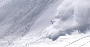 valanga-sciatore-300x157.jpg