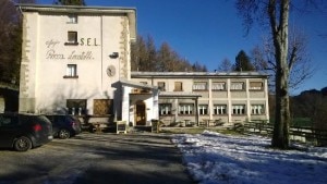 rifugio-sel-rocca-locatelli-300x169.jpg