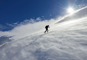 Alone-into-the-wind-Matteo-Pozzi-300x210.jpg