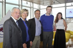 Foto-dei-vincitori-del-Premio-ITAS-2015_da-sinistra-Giovanni-Di-Benedetto-presidente-ITAS-Sofia-Gallo-Enrico-Brizzi-Robert-Macfarlane-e-Tanis-Rideout-300x199.jpg