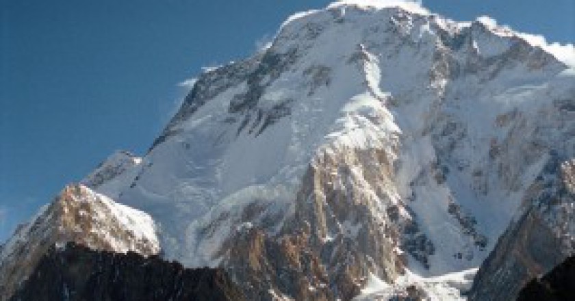 Broad-peak-www.mountainsoftravelphotos.com_-300x199.jpg