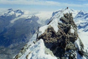 cwevino1-300x200.jpg