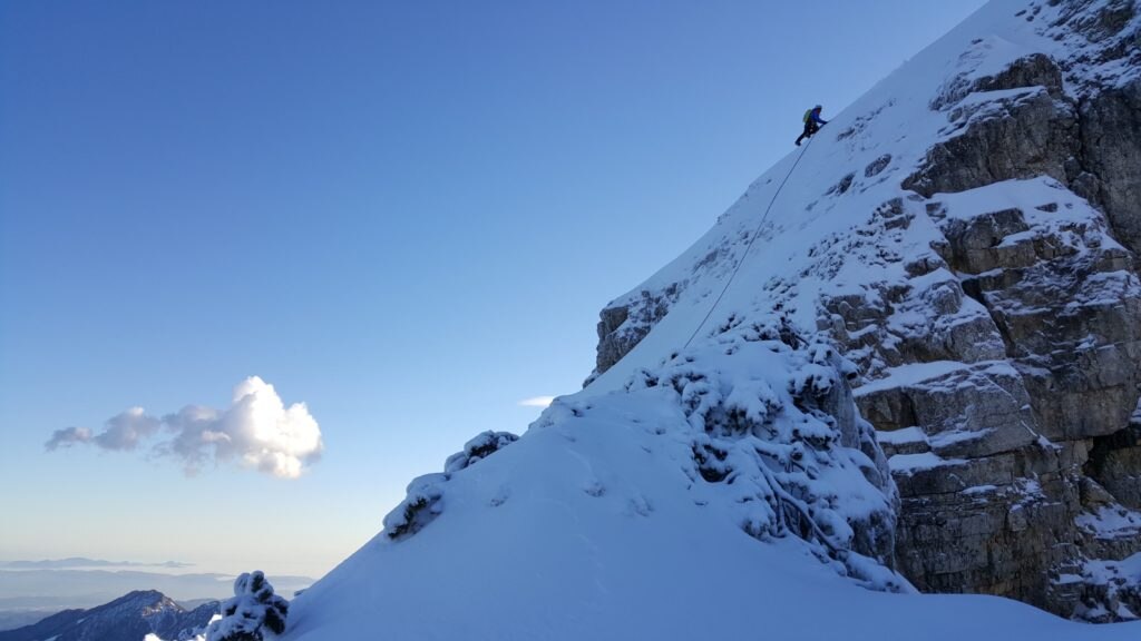 Uscita dal magic coluoire cima Mosca piccole Dolomiti Carega. Foto @ Dimitri Bellomi
