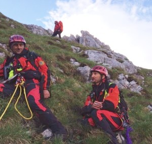 SOCCORSO-ALPINO-BORNO-e1447591015253-300x283.jpg