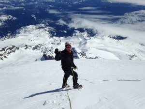 L'ultima foto di Arvid Lathi mentre stava scendendo dalla vetta del Monte Rainer. Photo Monique Richard Facebook page