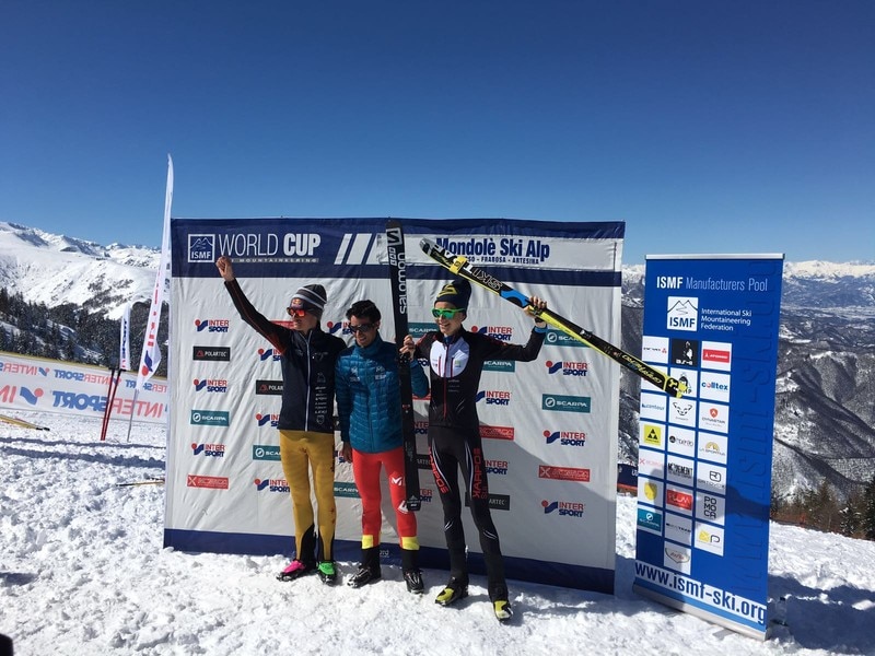 Photo of A Kilian Jornet e Laetitia Roux la Vertical della Mondolè Ski Alp