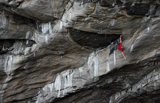 Adam Ondra su Change (9b+), Norvegia
