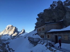 Vista sul Catinaccio al mattino dal Rifugio Passo Principe