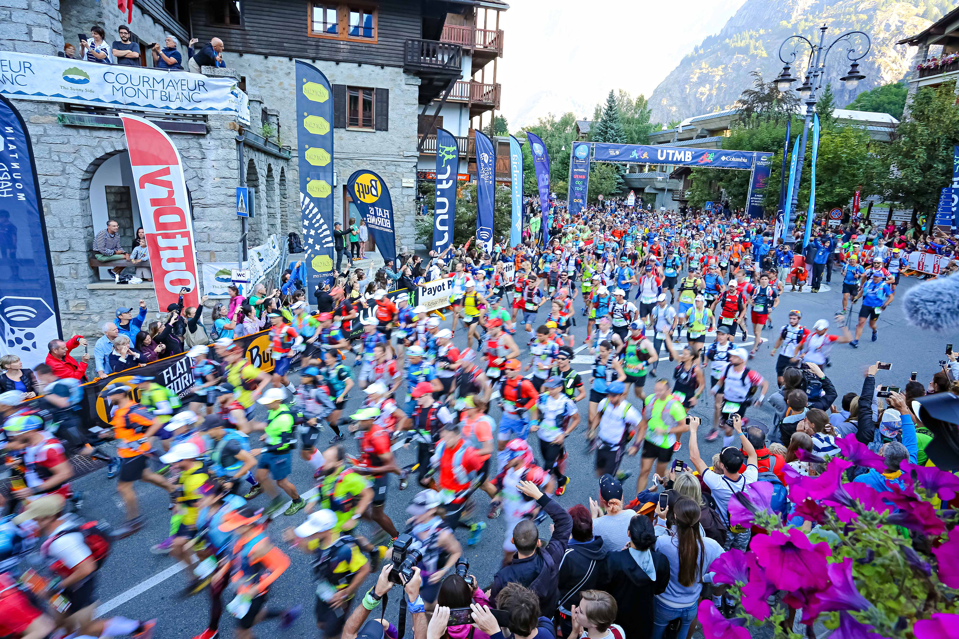 26/08/2016
UTMB 2016
CCC
COURMAYEUR
START
© UTMB® - photo : Alexandre Girbal