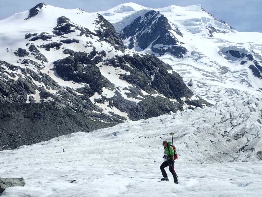 Rilievo cinematico con GPS differenziale (nella foto Matteo Mattavelli)