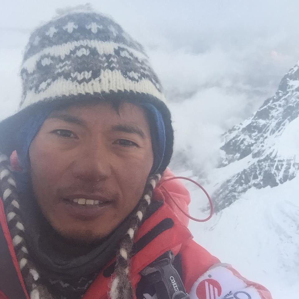 Photo of Everest: Nobukazu Kuriki torna a casa per la sesta volta, ma non rinuncia: ci proverà in inverno