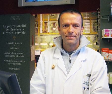 Enrico Bernero, farmacista e naturopata ad Aosta