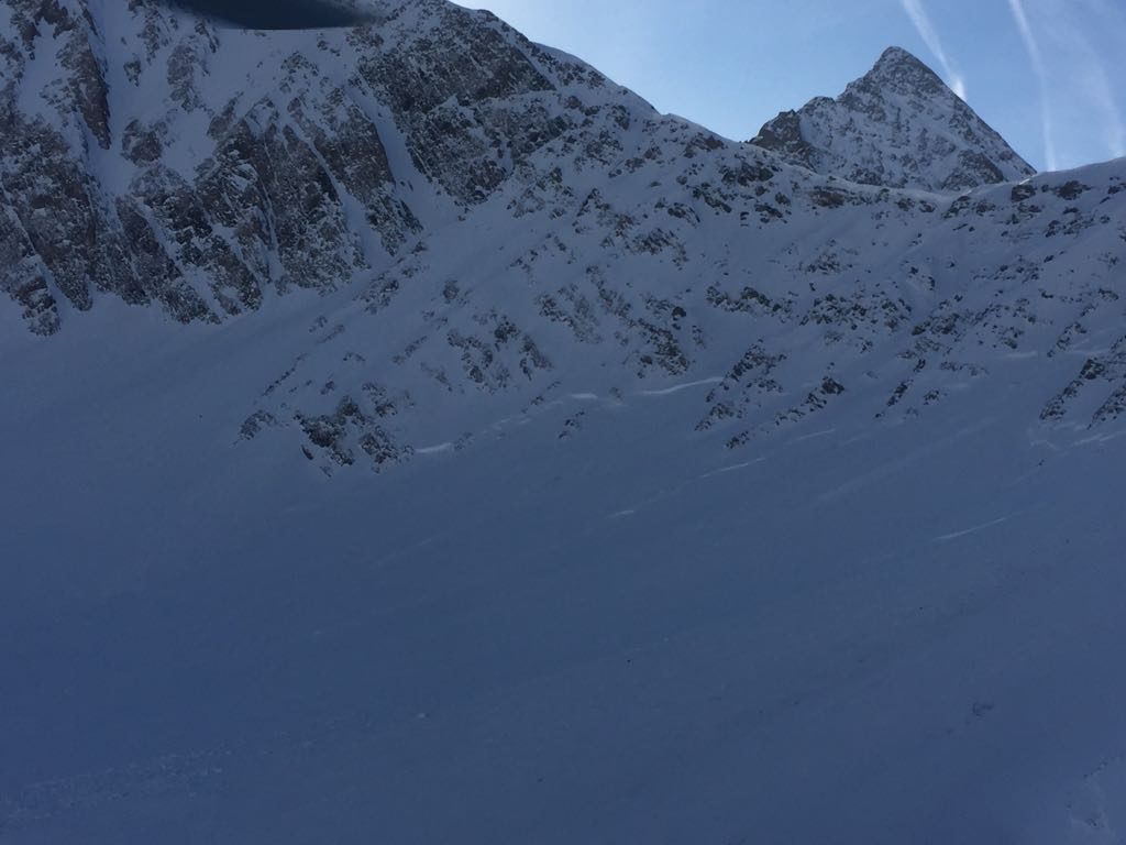 Le immagini della valanga